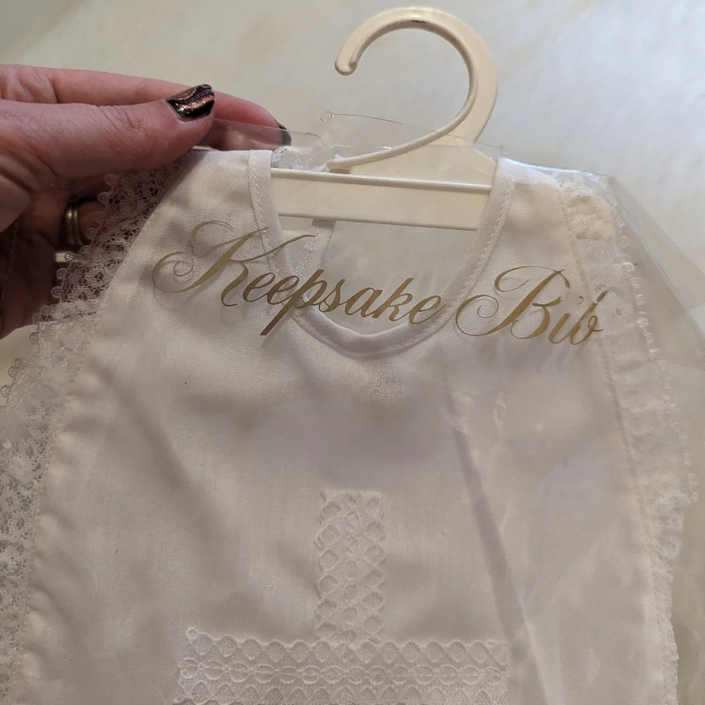 Vintage keepsake white