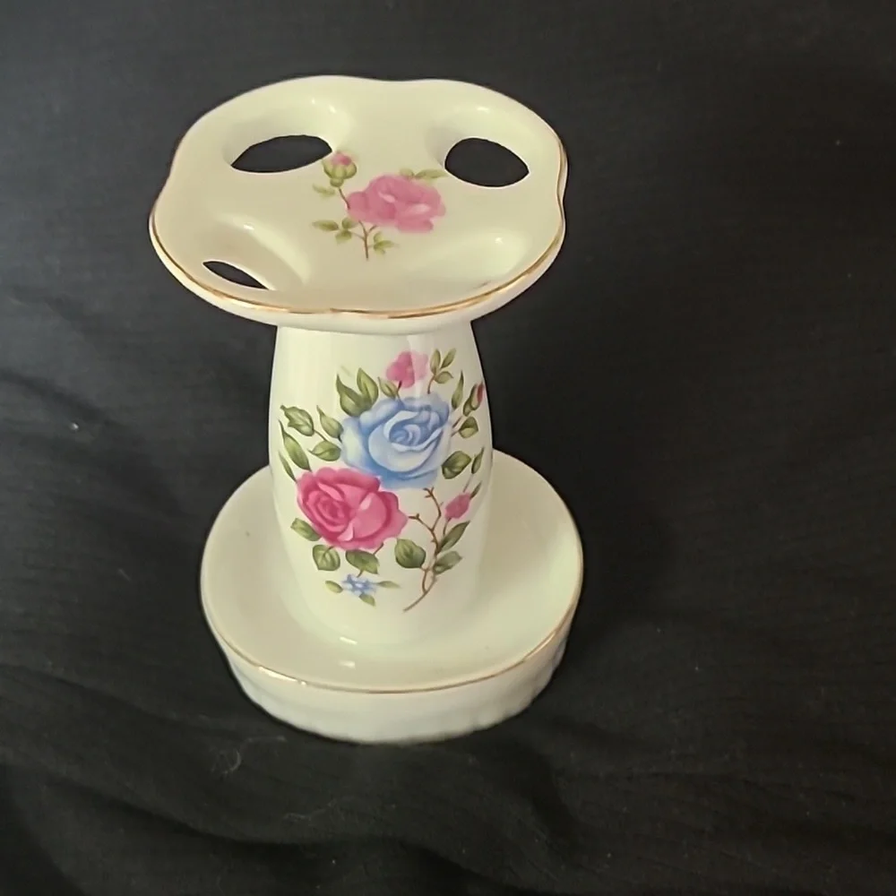 Vintage items estate by