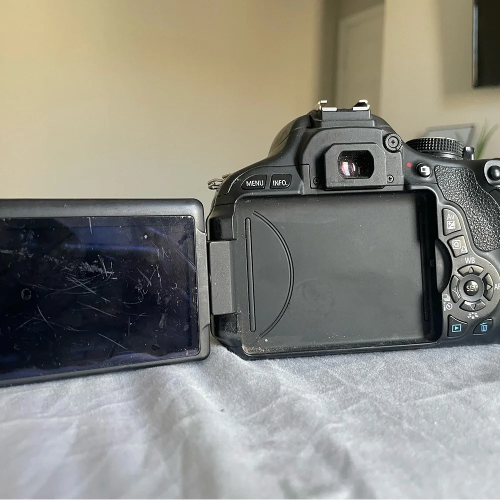 Canon Camera EOS Rebel T3i