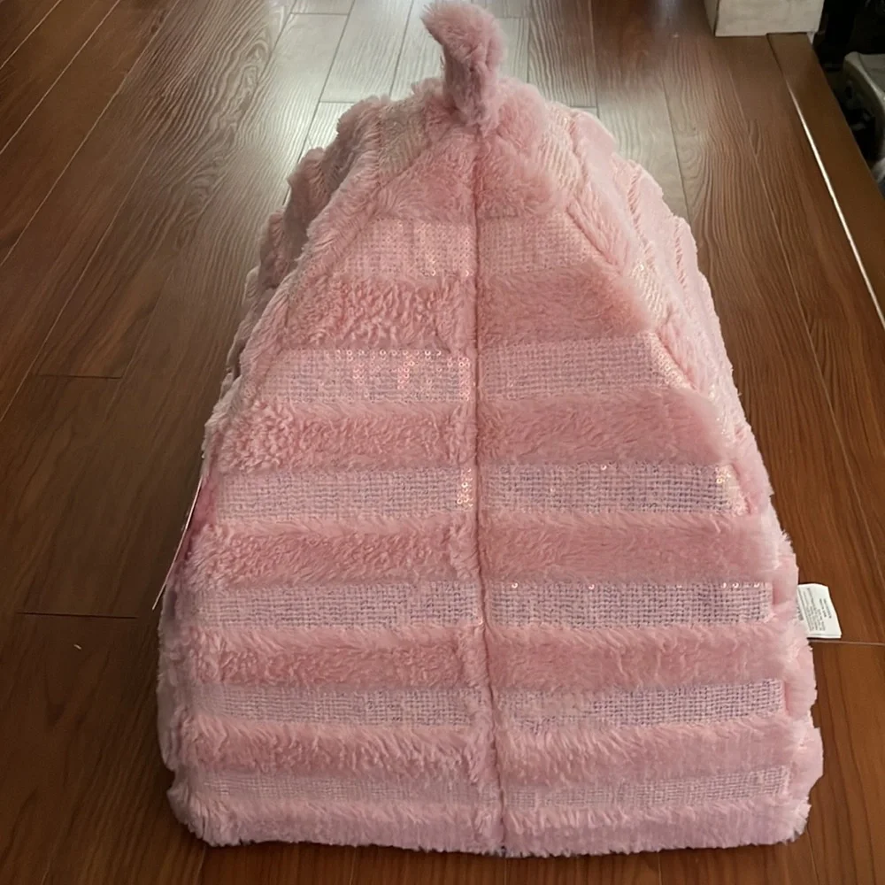 N/A pink sequin