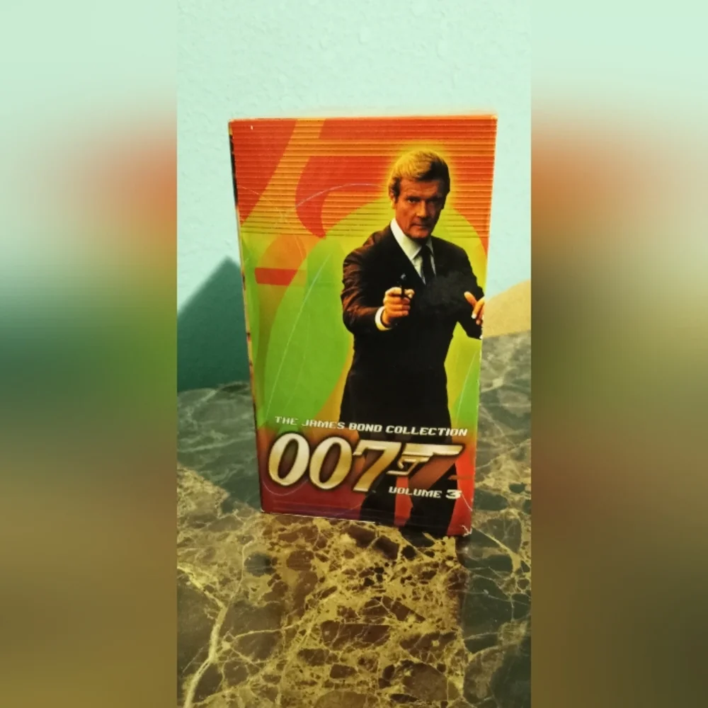 N/A james bond