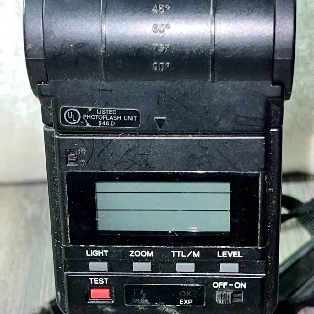 Vintage Japanese Minolta XGM SLR Film Camera with Zoom Lens & Minolta Flash Unit