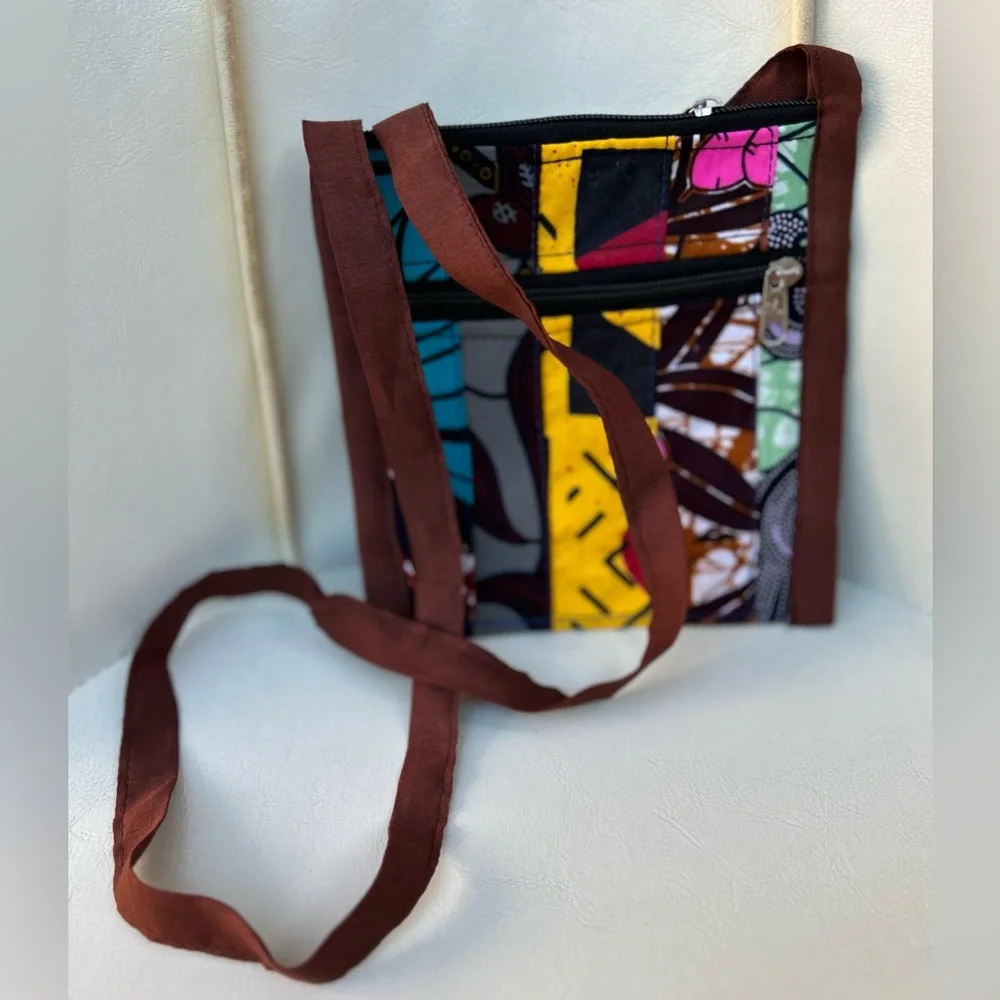 Vlisco fabric Crossbody 6”x 🙏🏾