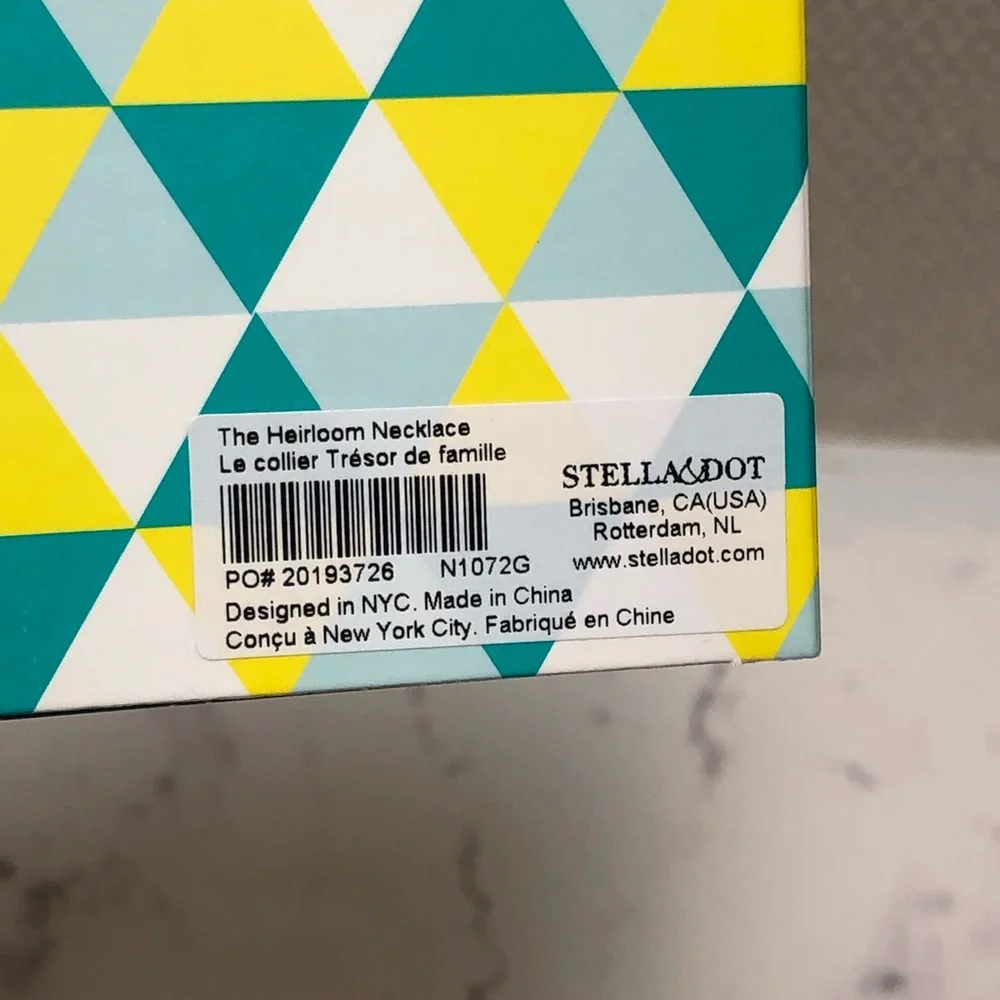 Stella & Dot necklace has