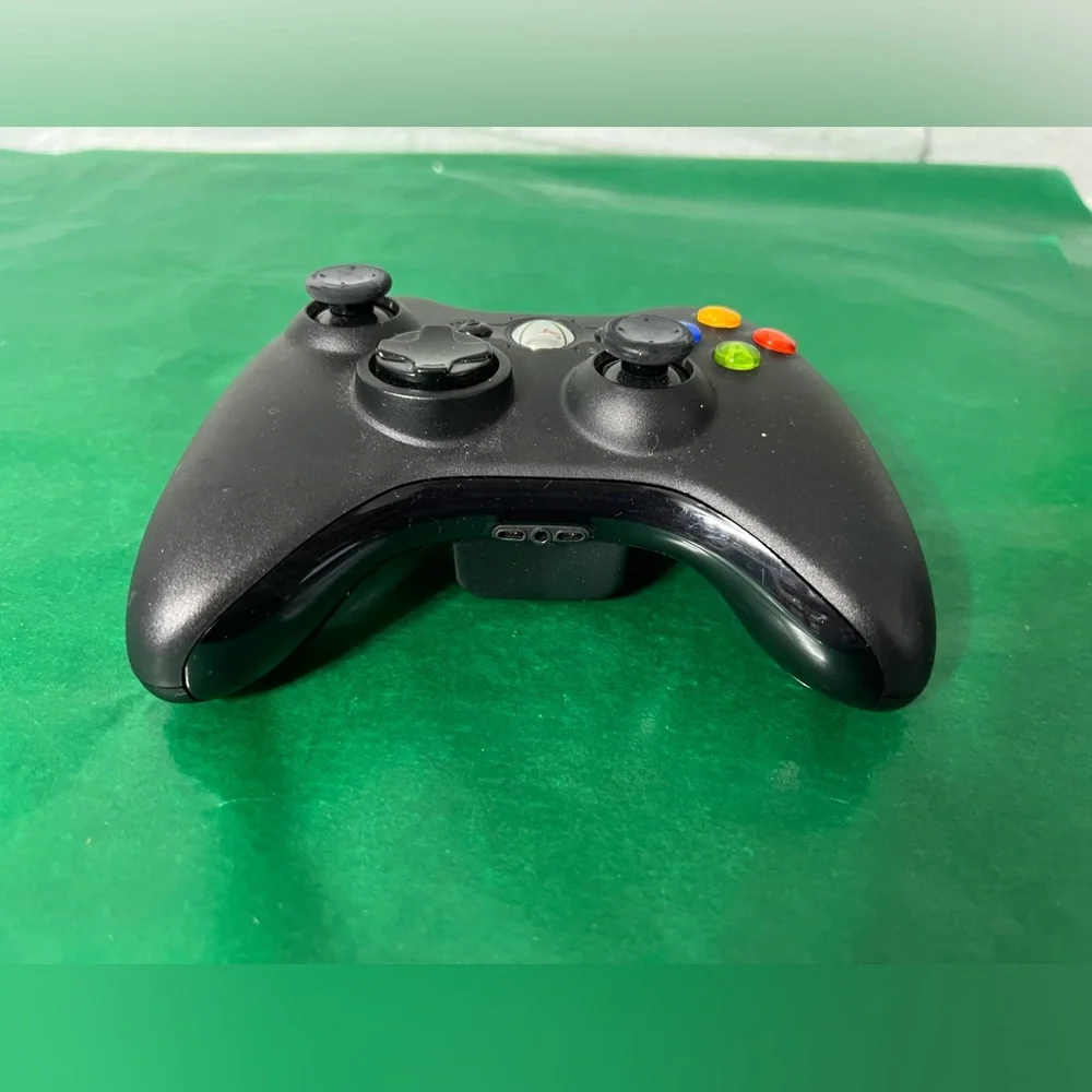 Xbox 360 NYKO game controller black unused