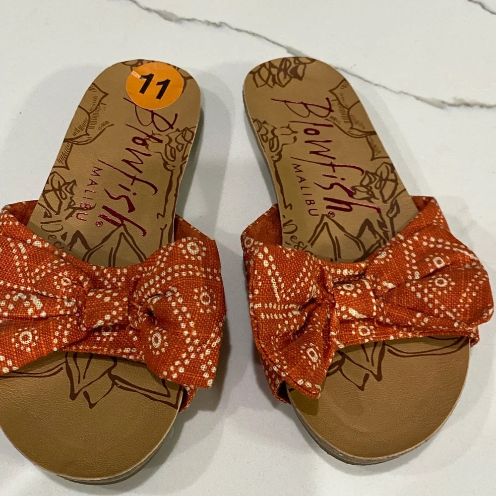 Blowfish sandals kids