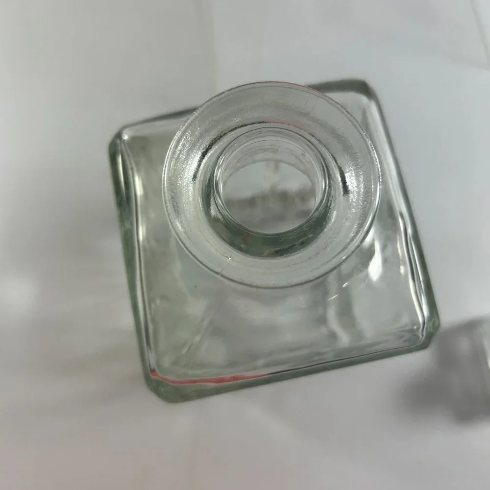 Unbranded vintage clear