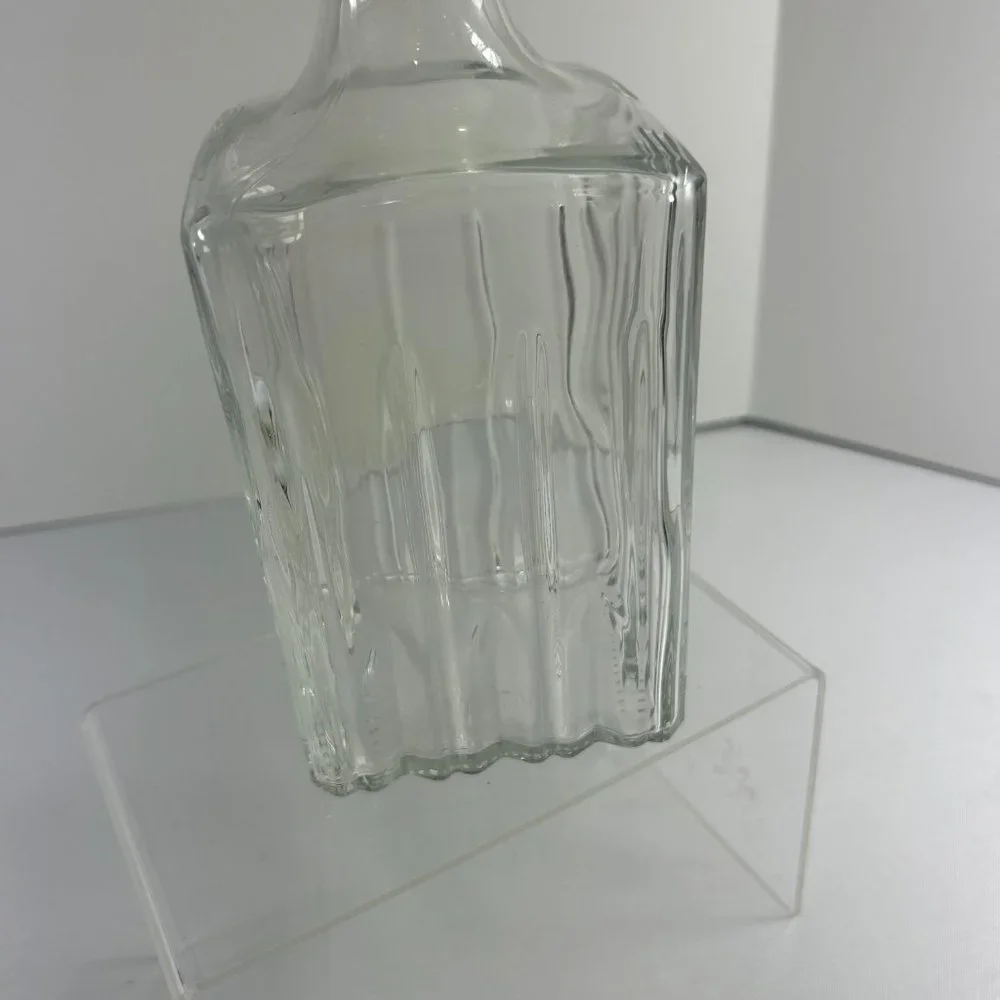 Unbranded vintage clear