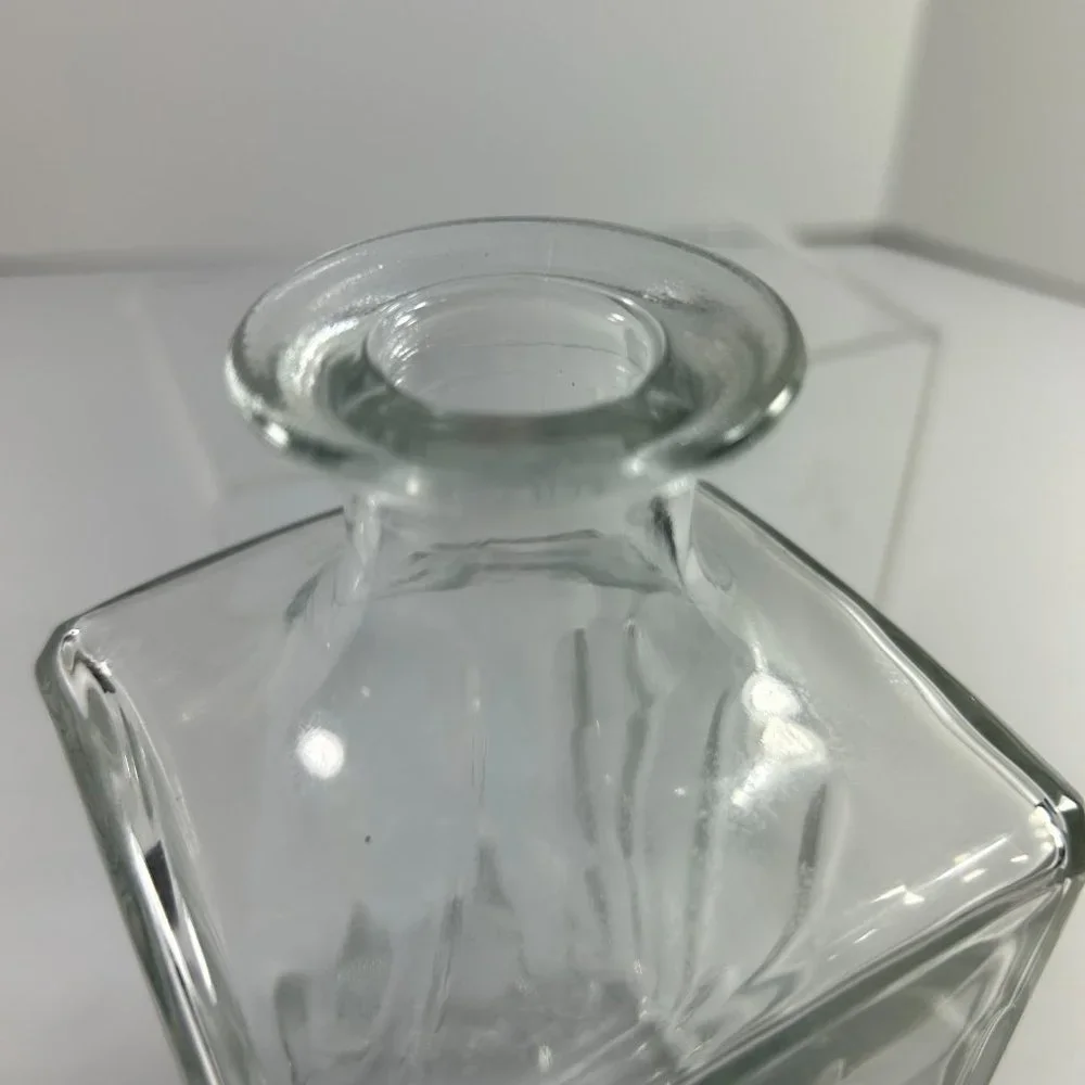 Unbranded vintage clear
