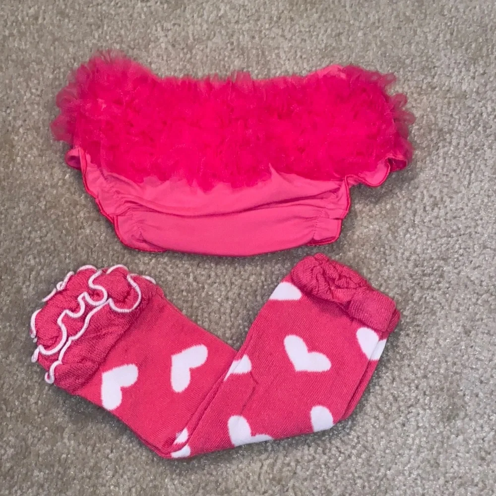 Ruffle Diaper Cover & Leg Warmer Set