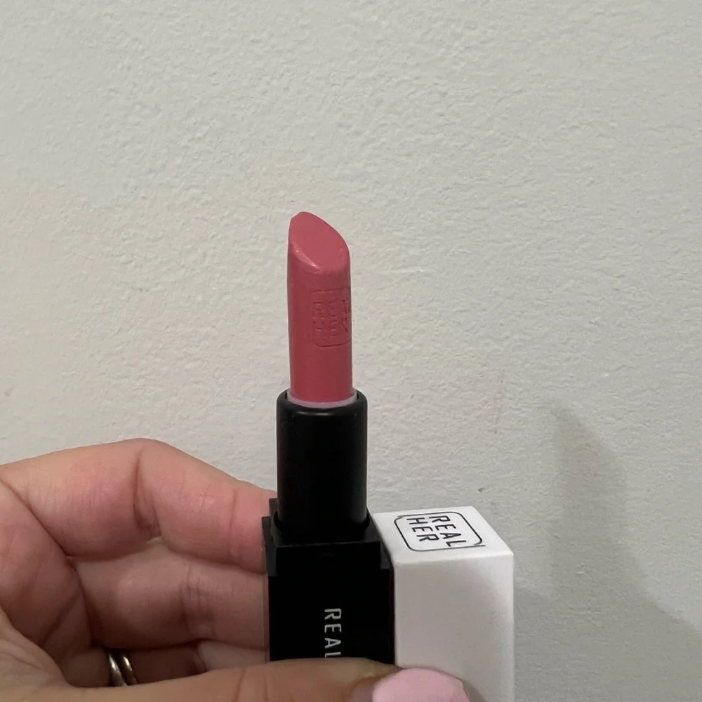 RealHer pink me