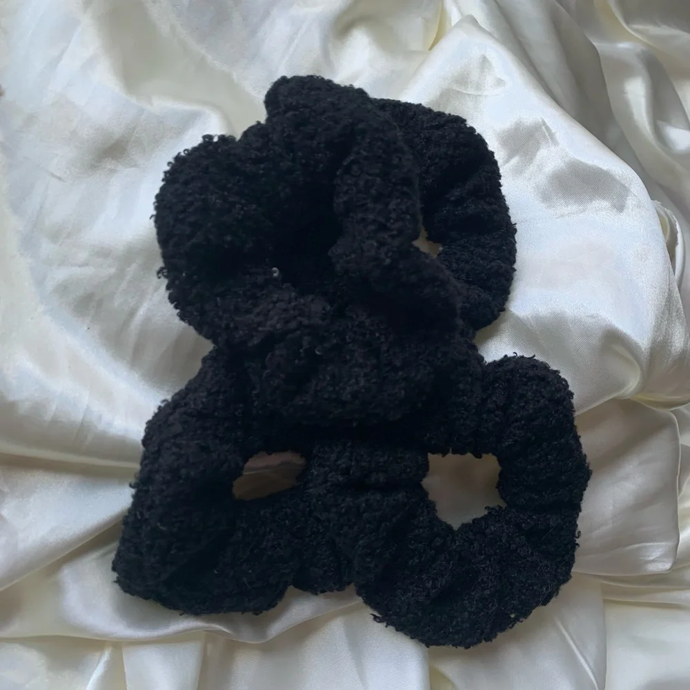 Teddy Sweaterlike Scrunchies