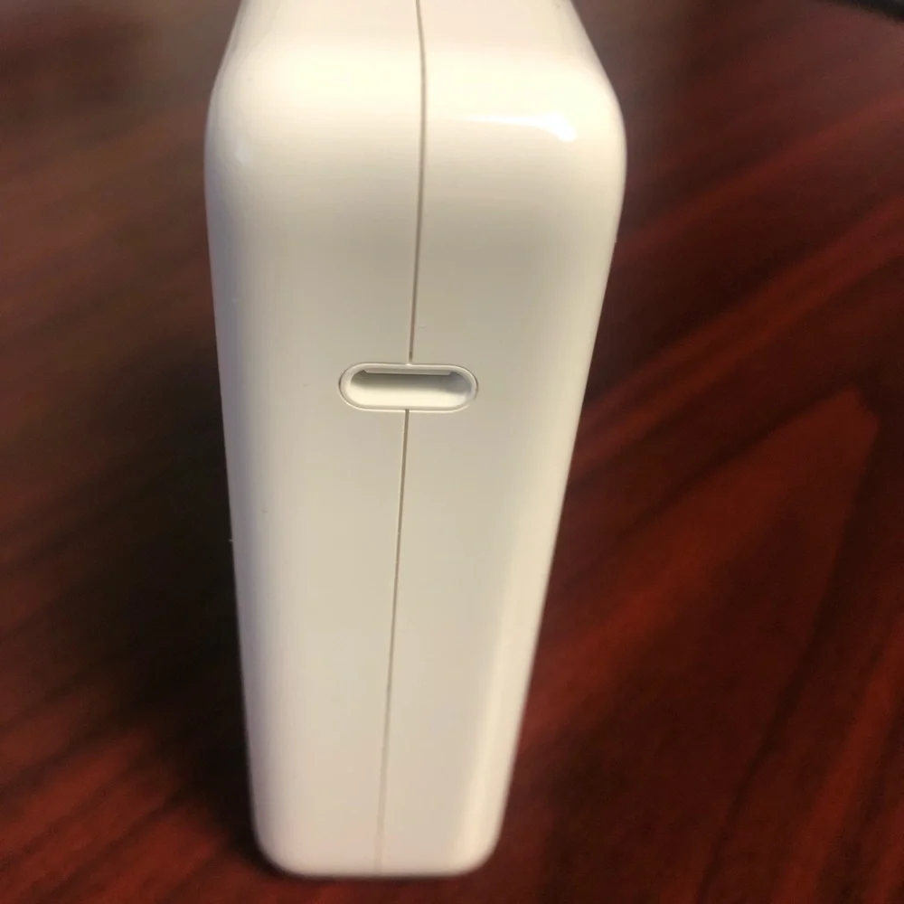 Apple 140w power usb