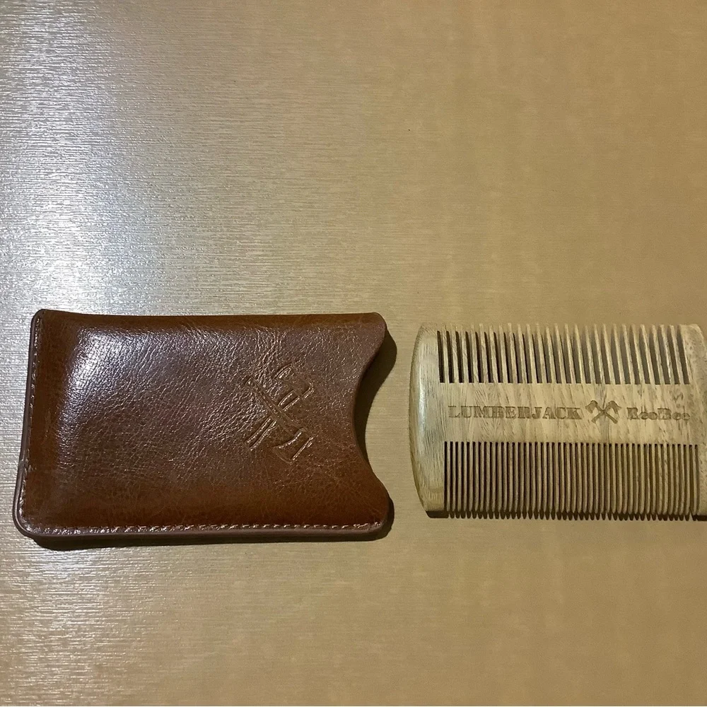 Lumberjack wooden comb and case set