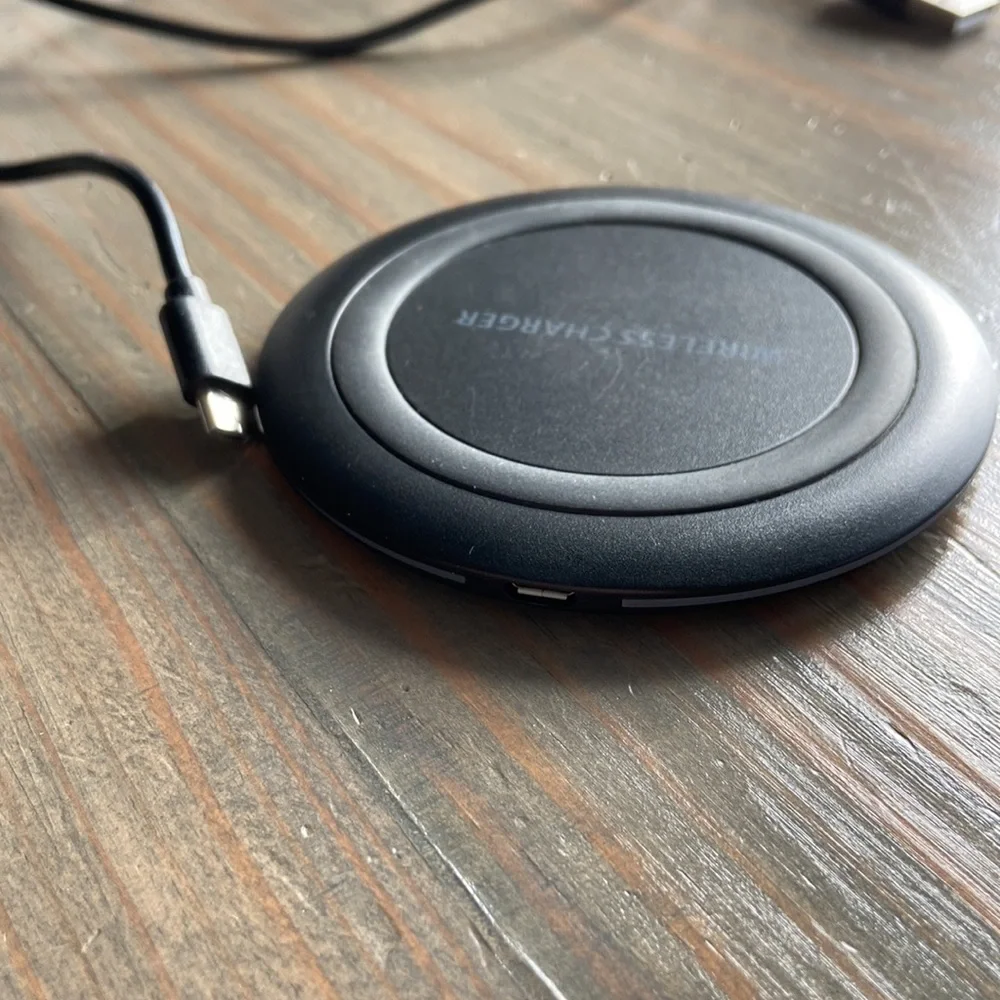 Yootech wireless charging