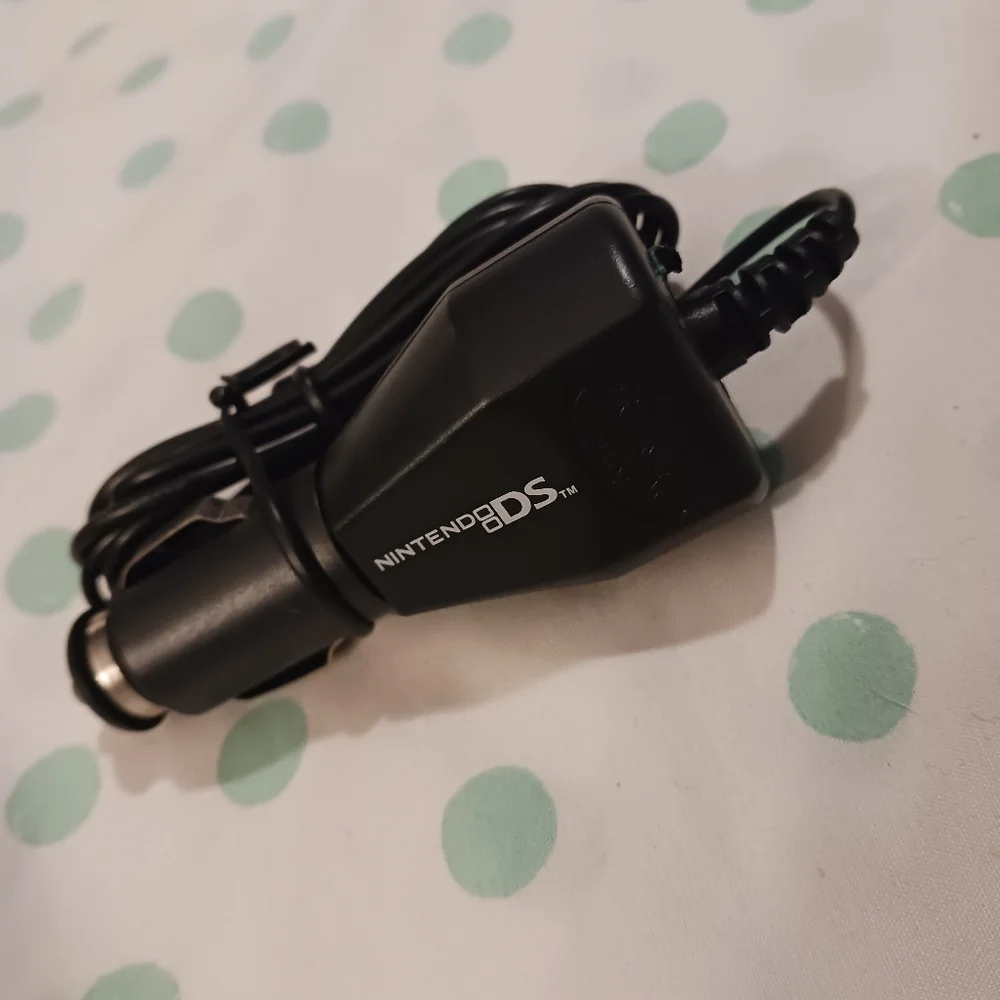 Nintendo DS Car Adapter Charger