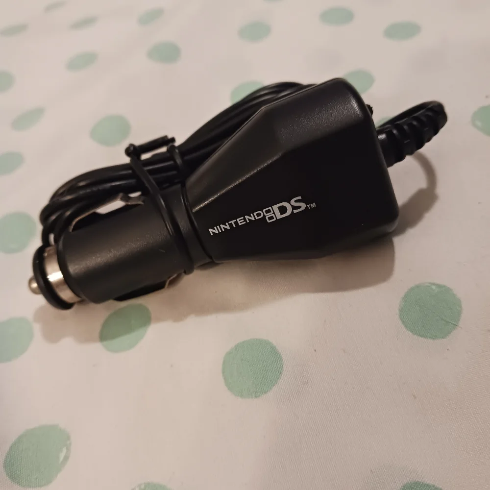 Nintendo DS Car Adapter Charger