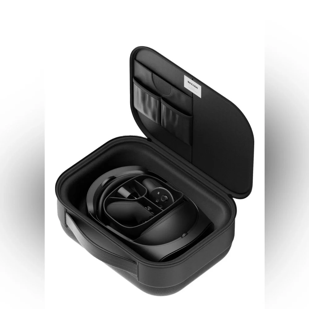 Incase - Carry Case for Meta Quest Pro - Black