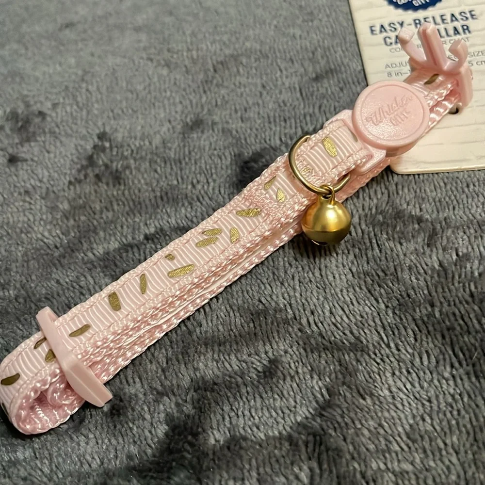 NWT Cat Collar