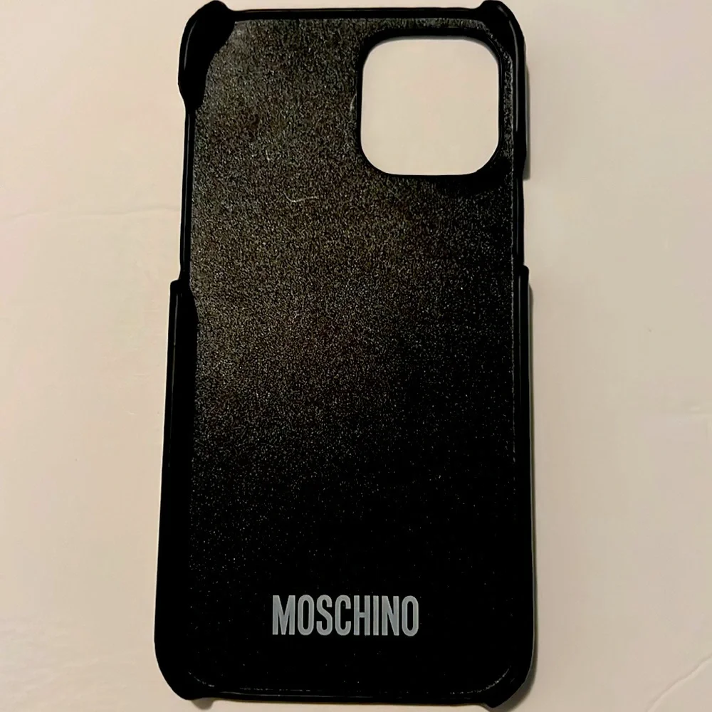 Moschino logo burger