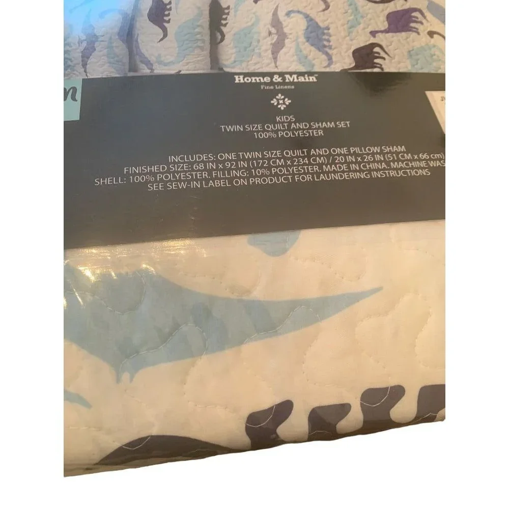 Home & Main Kids Quilt and Sham Set White Blue Dinosaur Pattern Twin Size
