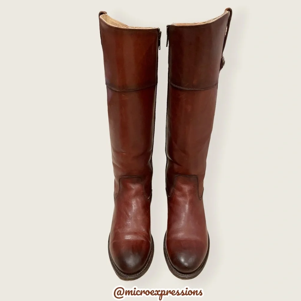 Frye boasts 👢lucchese
