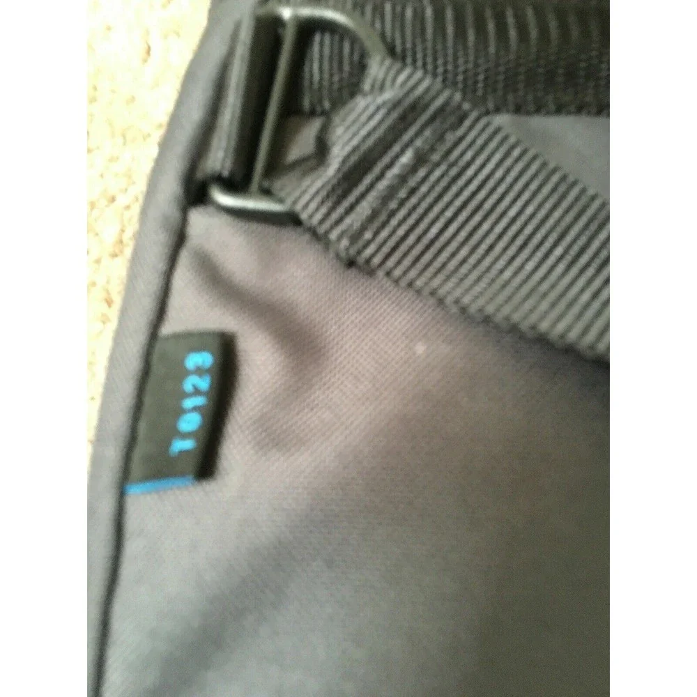 Tamrac t0123 sling