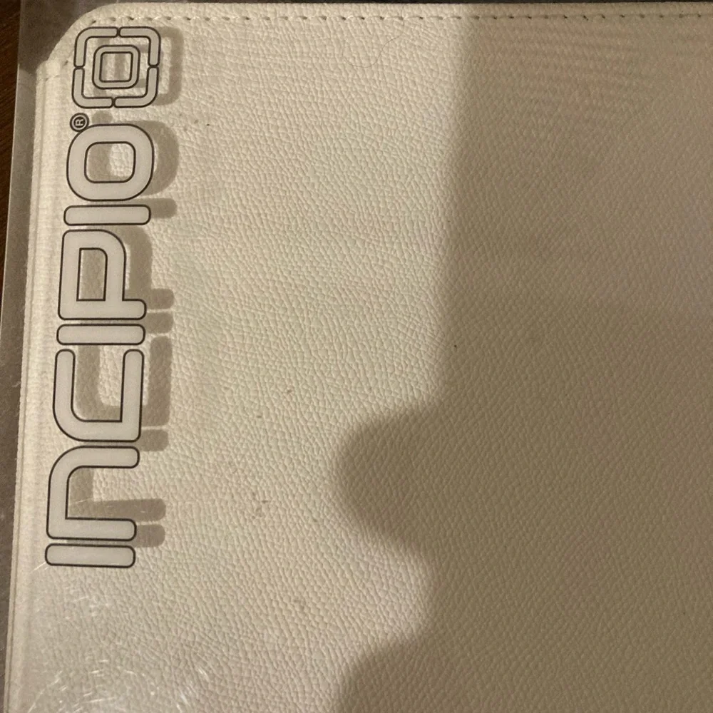 New Incipio Watson iPad Air Folio Wallet With Removable Hard Case