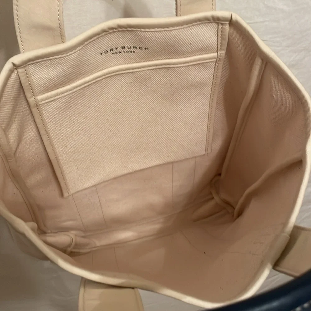 Tory Burch Mercer St. Canvas Tote Bag in Cream Navy Leather Straps