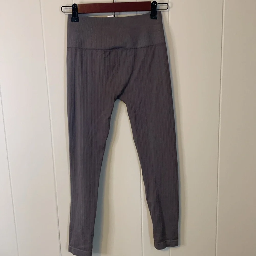 avocado seamless ribbed