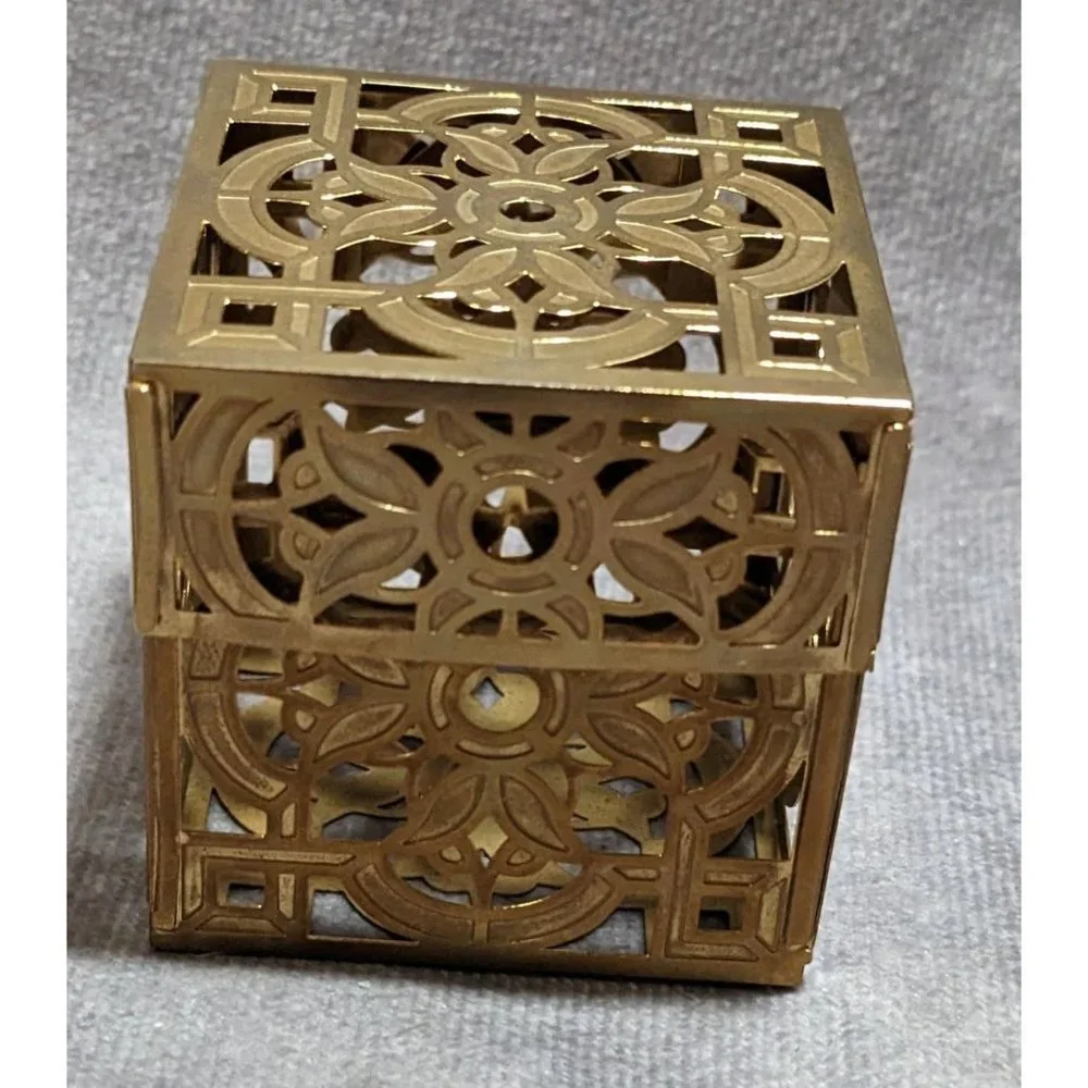 N/A vintage gold