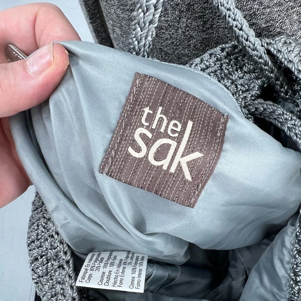 The Sak sak woven