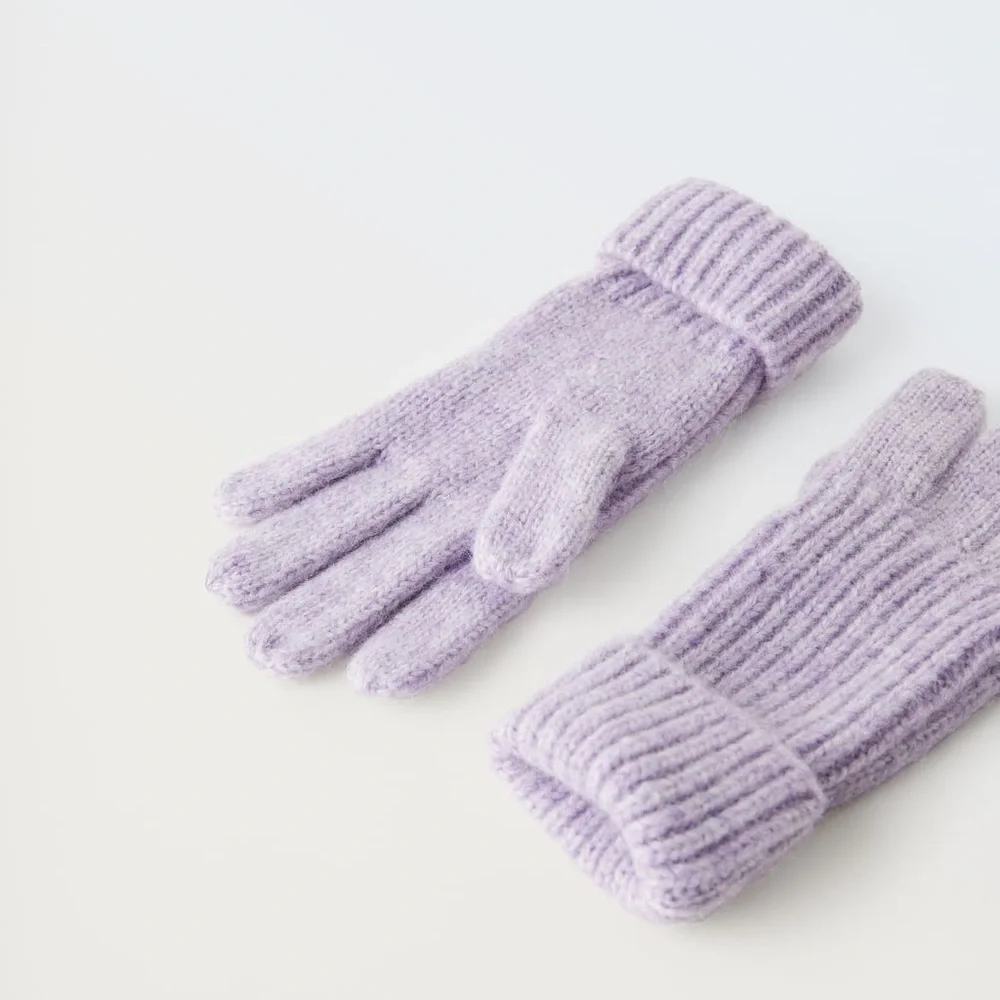 ✨SALE ✨ ZARA basic knit gloves ✨SALE ✨