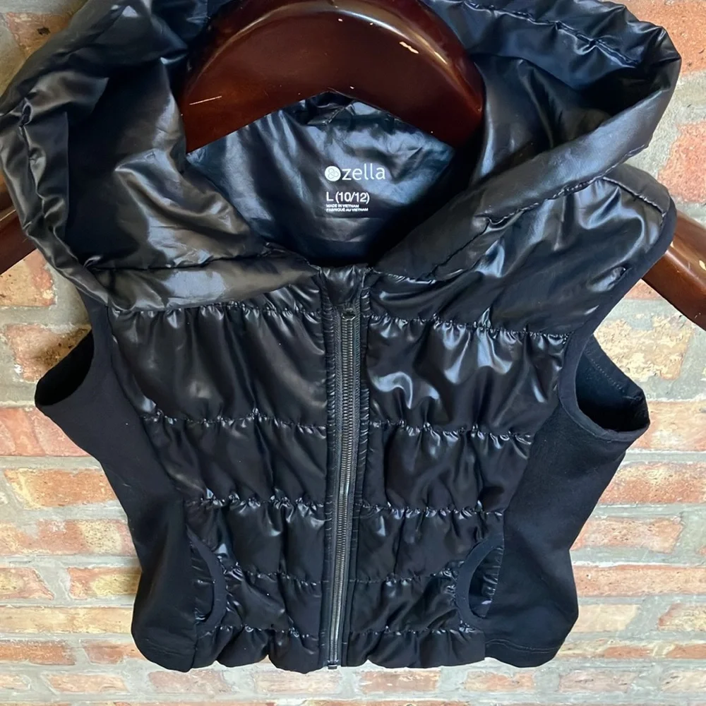 Zella excellent used