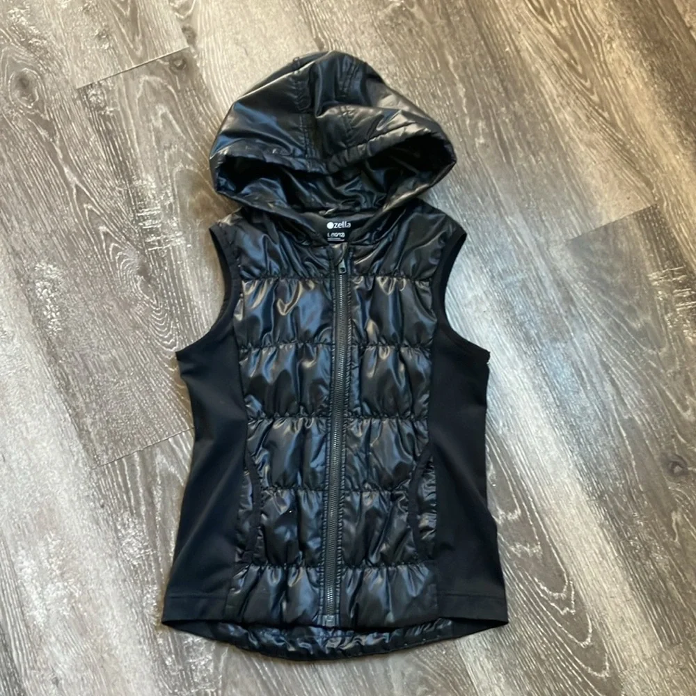 Zella excellent used