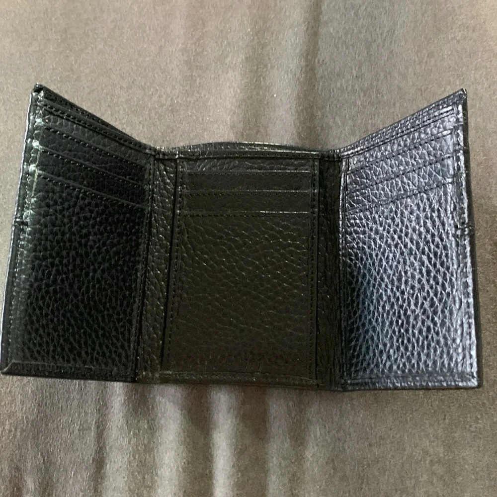 Cole Haan cole slots trifold