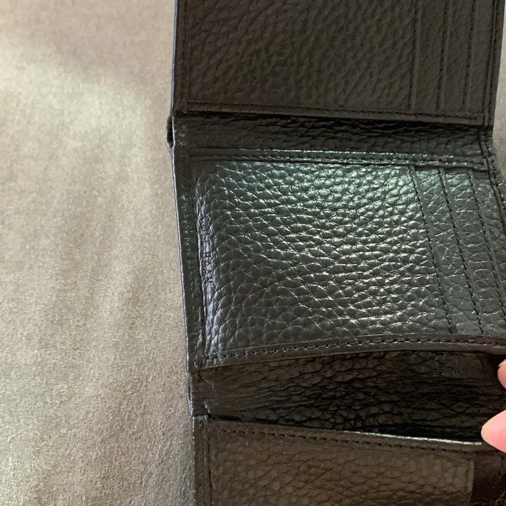 Cole Haan trifold slots