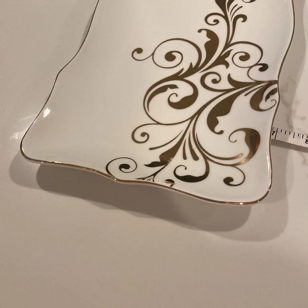 Pier 1 Imports serving platter