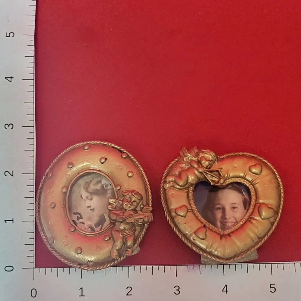 VTG Mini Golden Angel Cherub Picture Photo Frame Magnet Polyresin