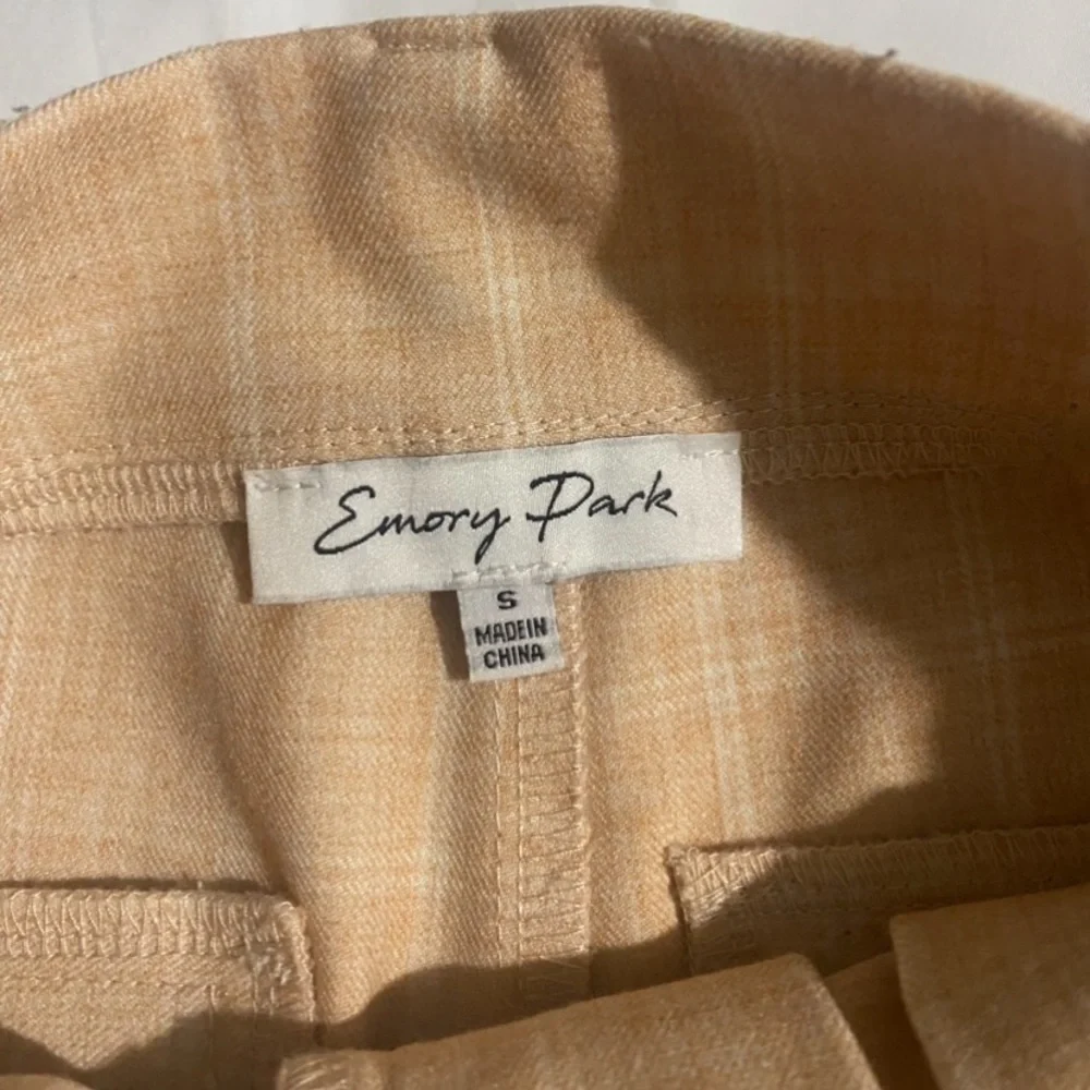 Emory Park High Waisted Plaid Print Elastic Waist Peach Shorts