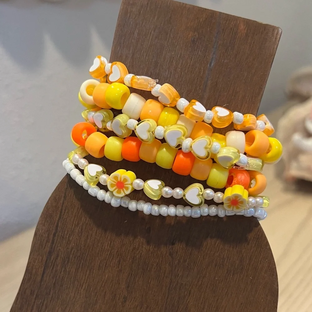 Girls teens beaded friendship bracelets stretchy stackable yellow orange white