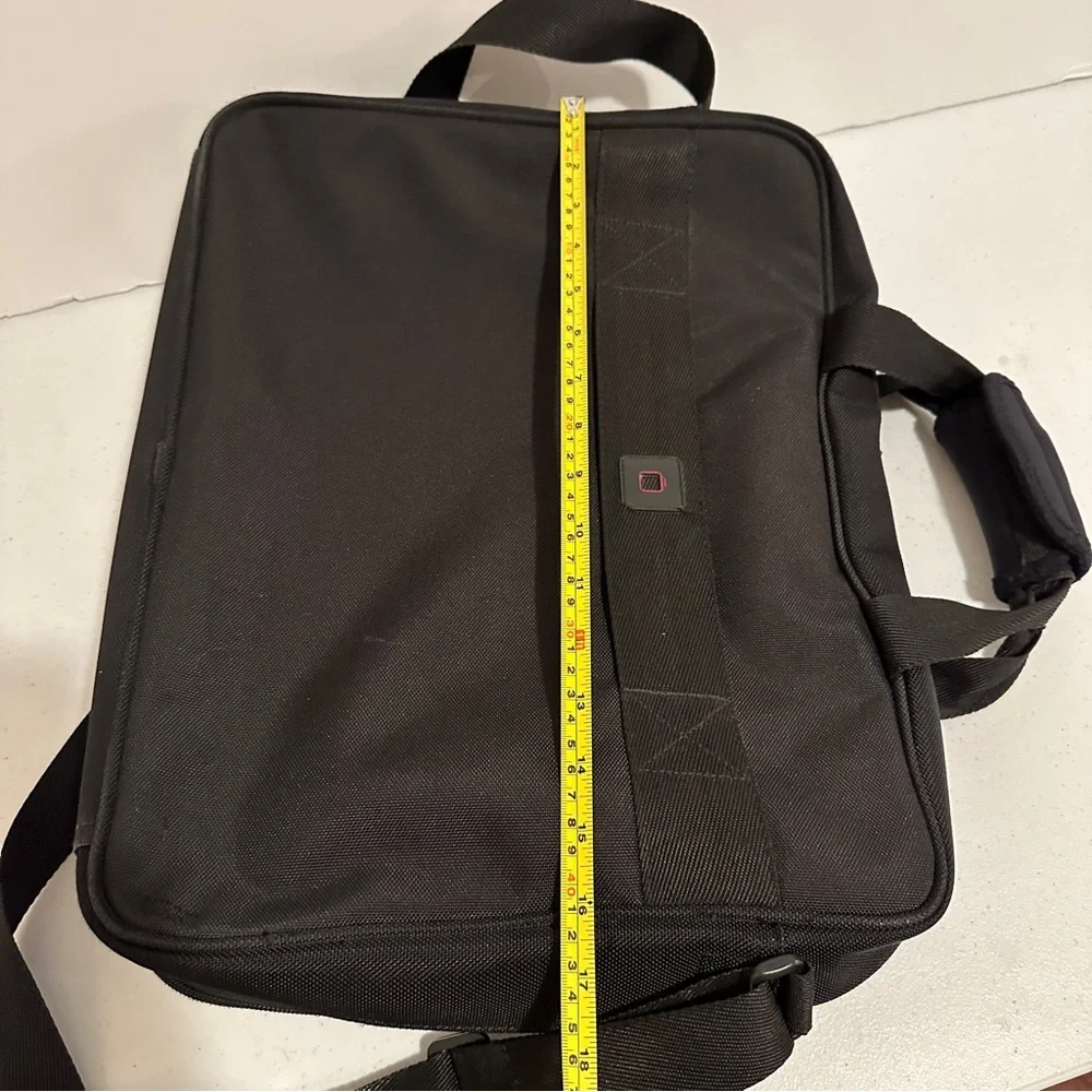 solo travel sentry