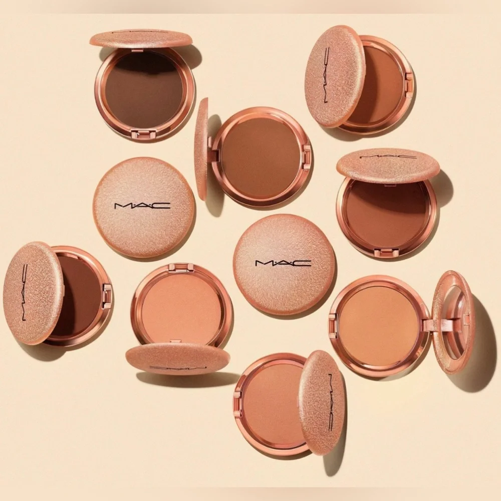 MAC Cosmetics color radiant