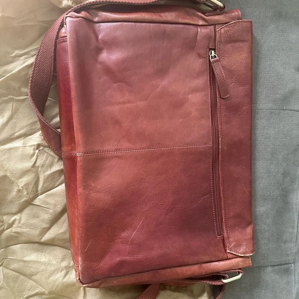 N/A brown leather