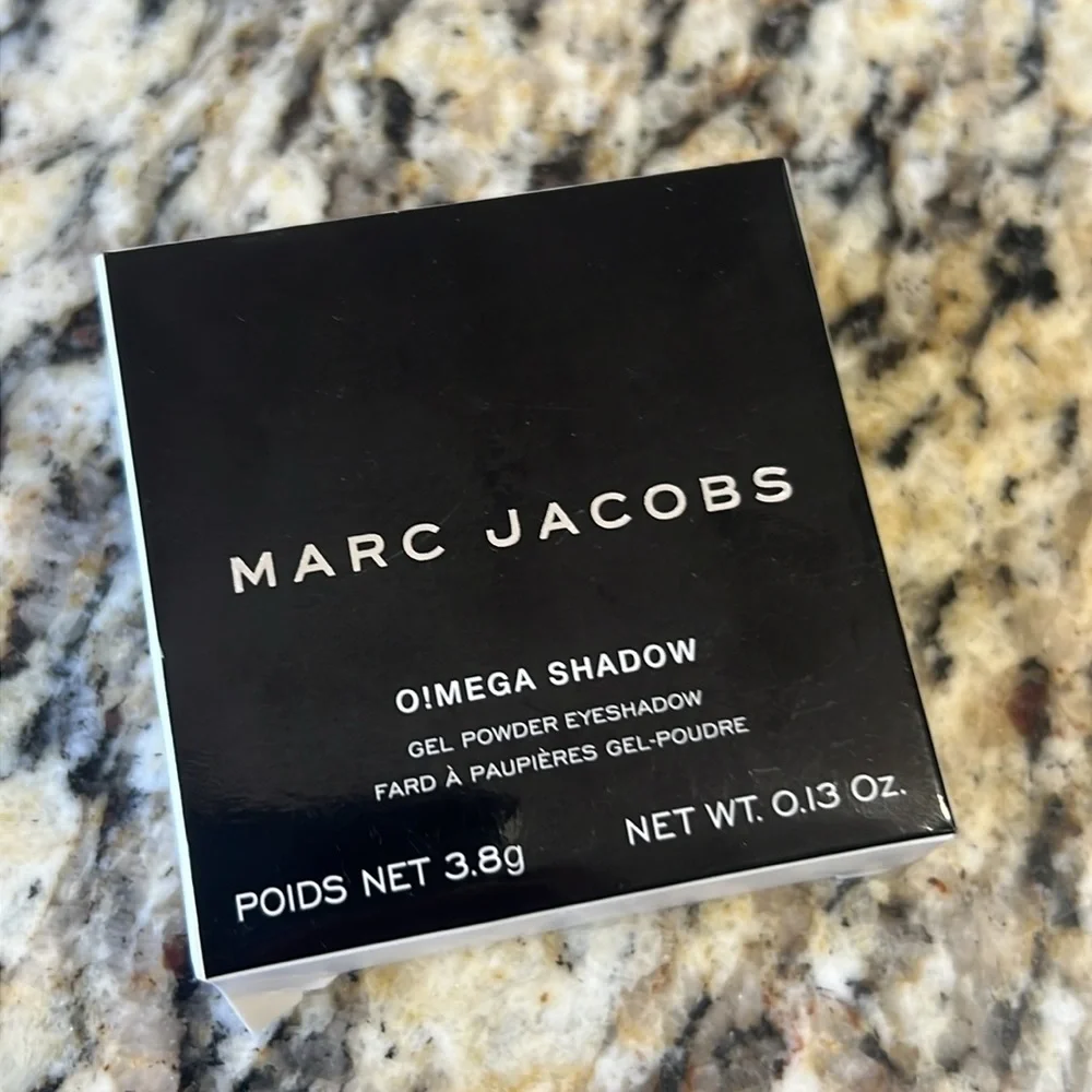 🌙💕Rare! Marc Jacob’s O! Snap Omega Eyeshadow