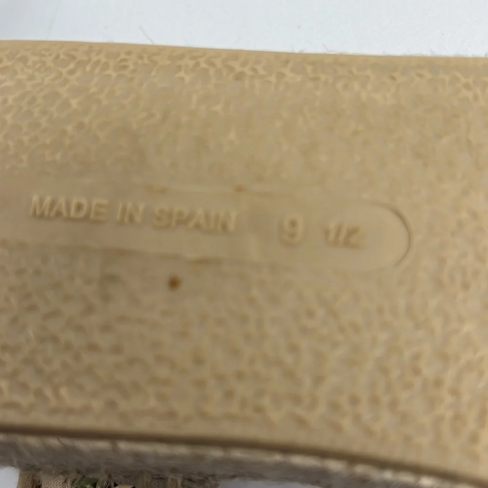 Picon cushioned foot
