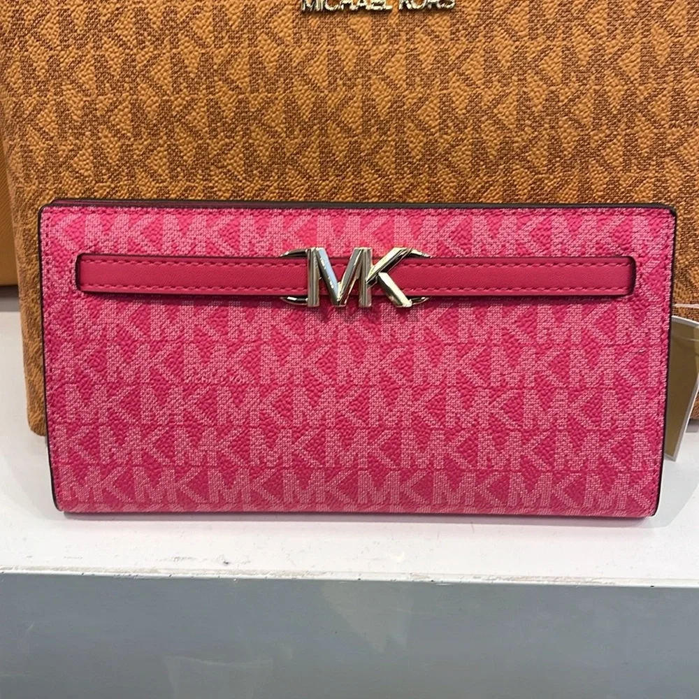 MICHAEL KORS Reed Large Snap Signature Wallet Electric Pink NWT