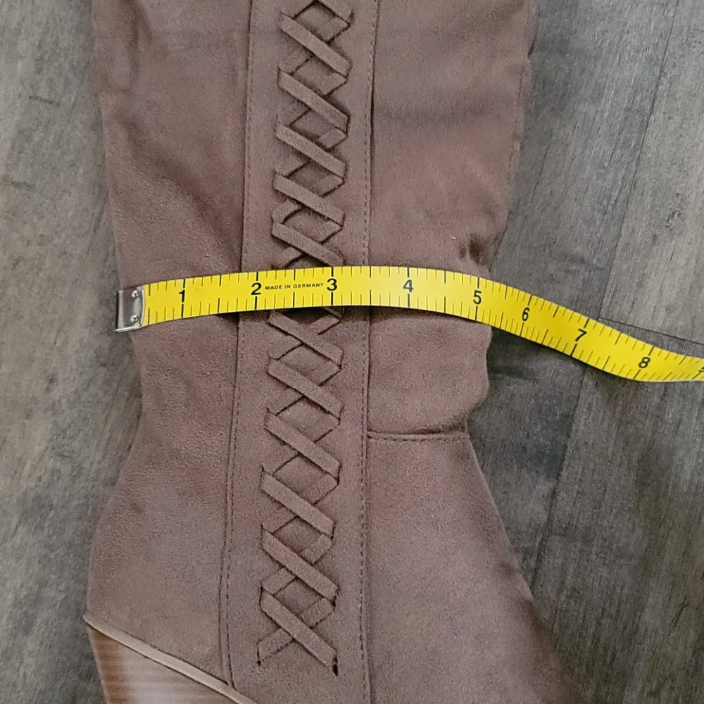 Brinley Co. size premium knee