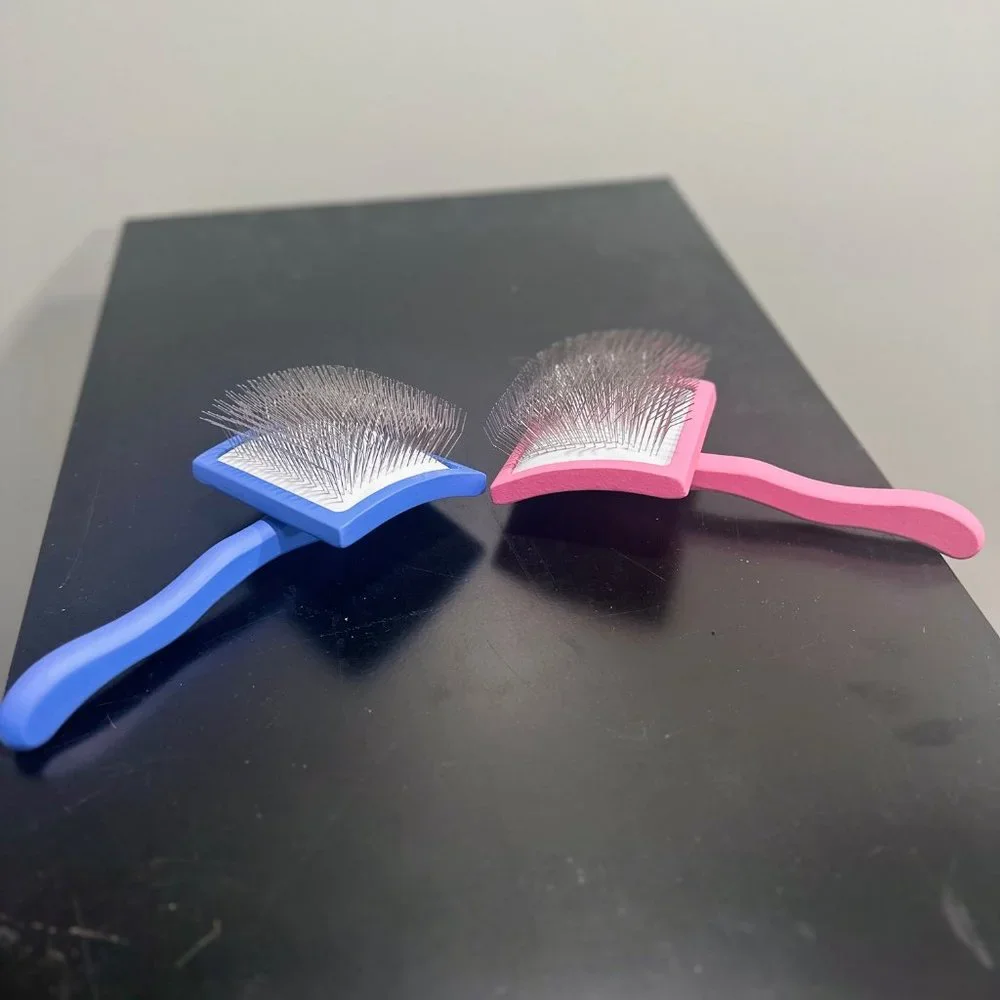 DOG BRUSH
