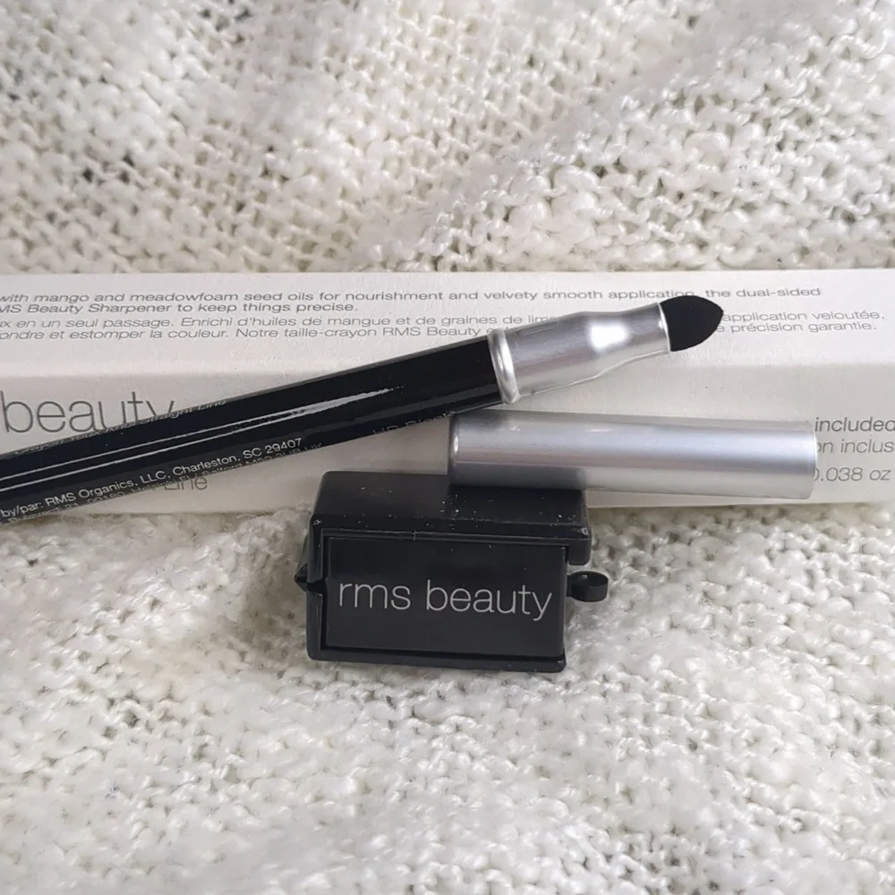 RMS Beauty Straight Line Kohl Eye Pencil in Black, 1.08g/0.038oz